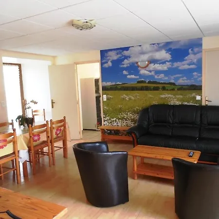 Clevacances 3 Cles 9 Pers Au Cros Bas Chanac